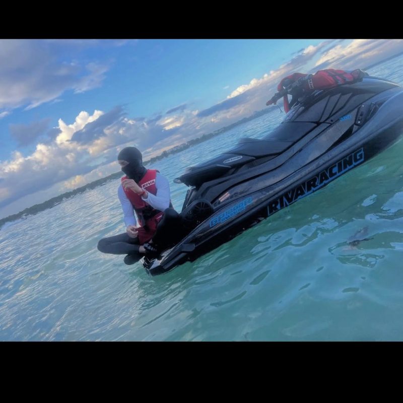 jet ski