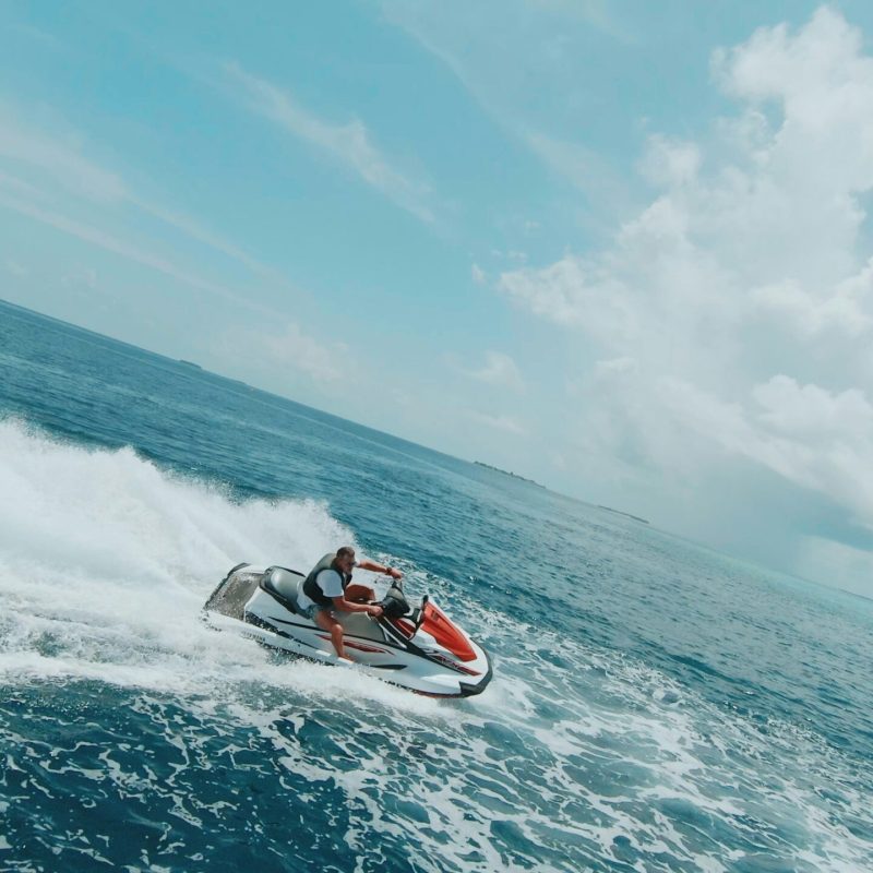 jet ski